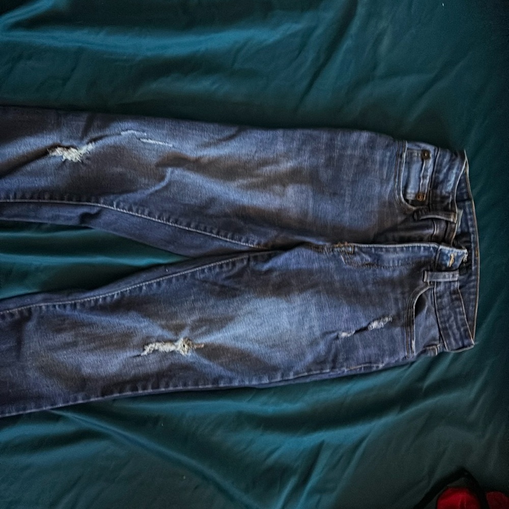 Super High rise ripped jeans